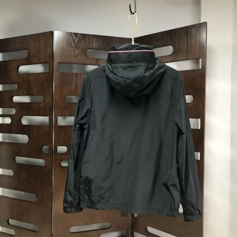Reliable Moncler Outwear 143754