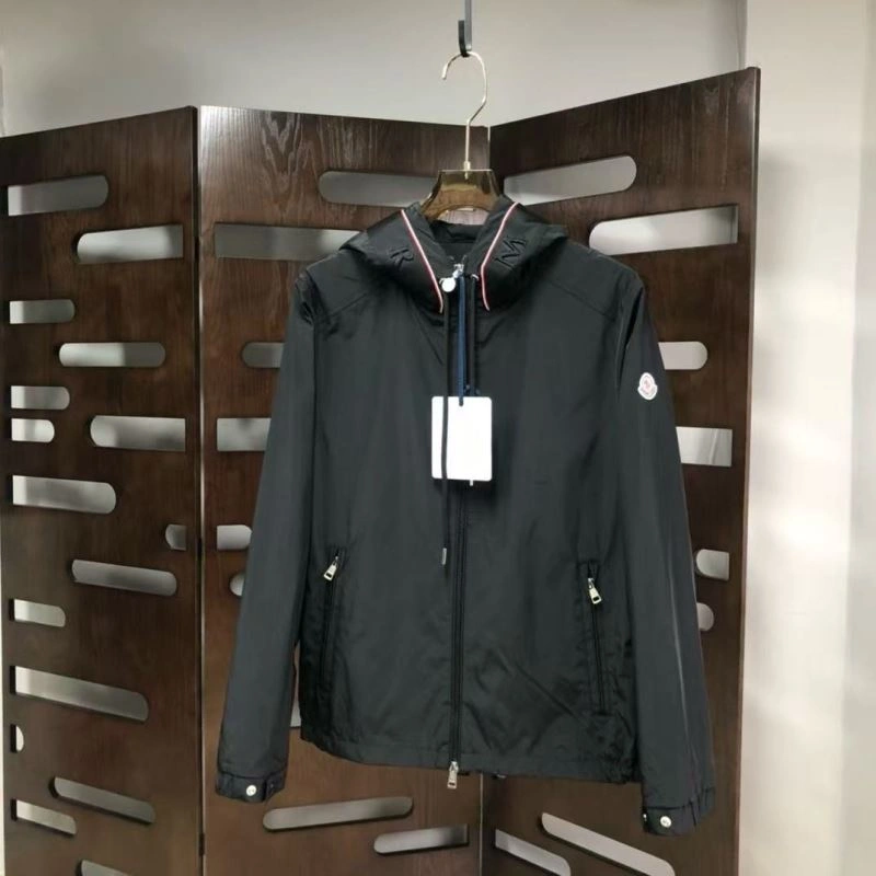 Reliable Moncler Outwear 143754