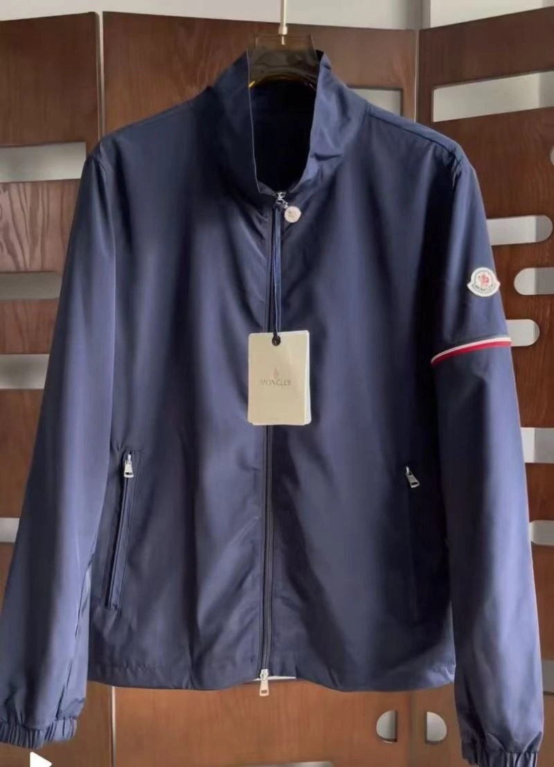 Moncler Outwear EyeCatching 143749