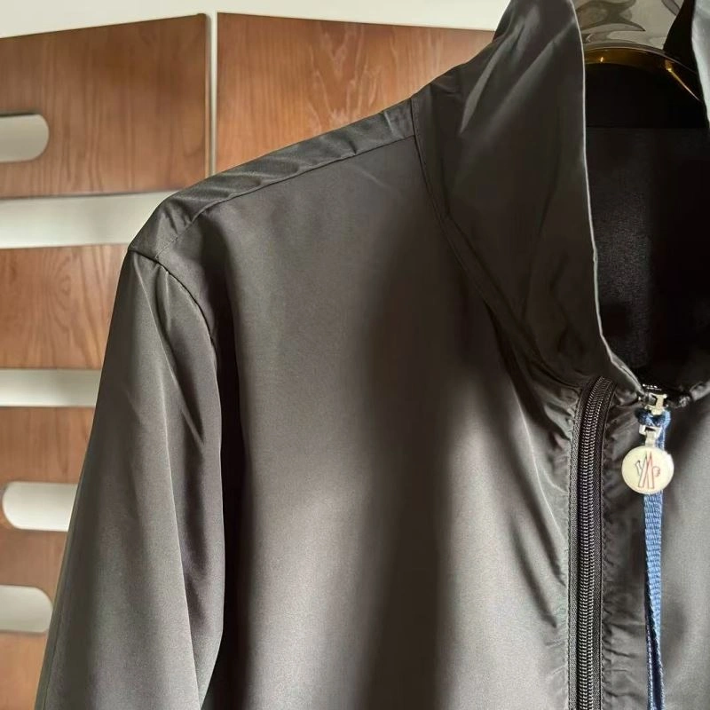 Moncler Outwear EyeCatching 143749