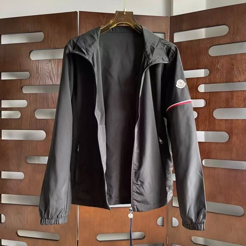 Moncler Outwear EyeCatching 143749