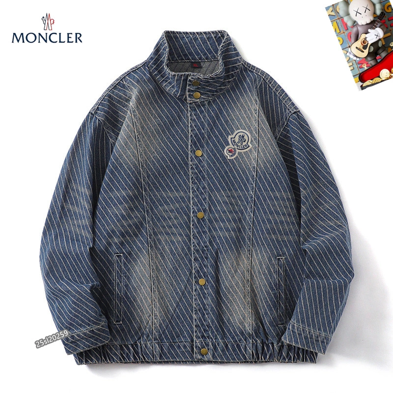 Soft Moncler Outwear 143701