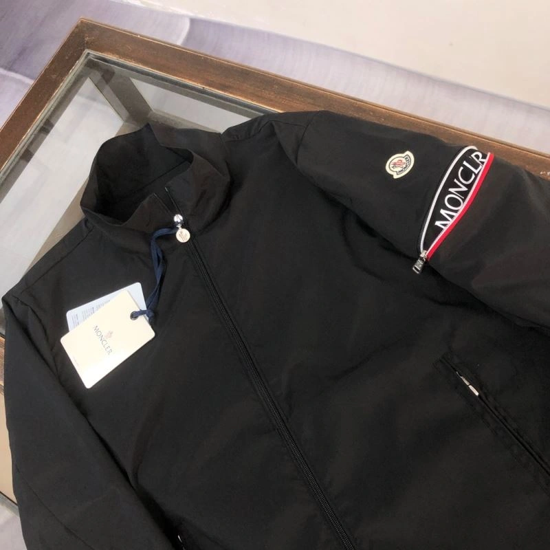 ModernLook Moncler Outwear 143620