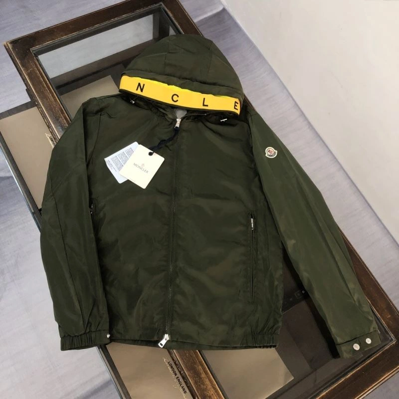 Moncler Outwear Neat 143626