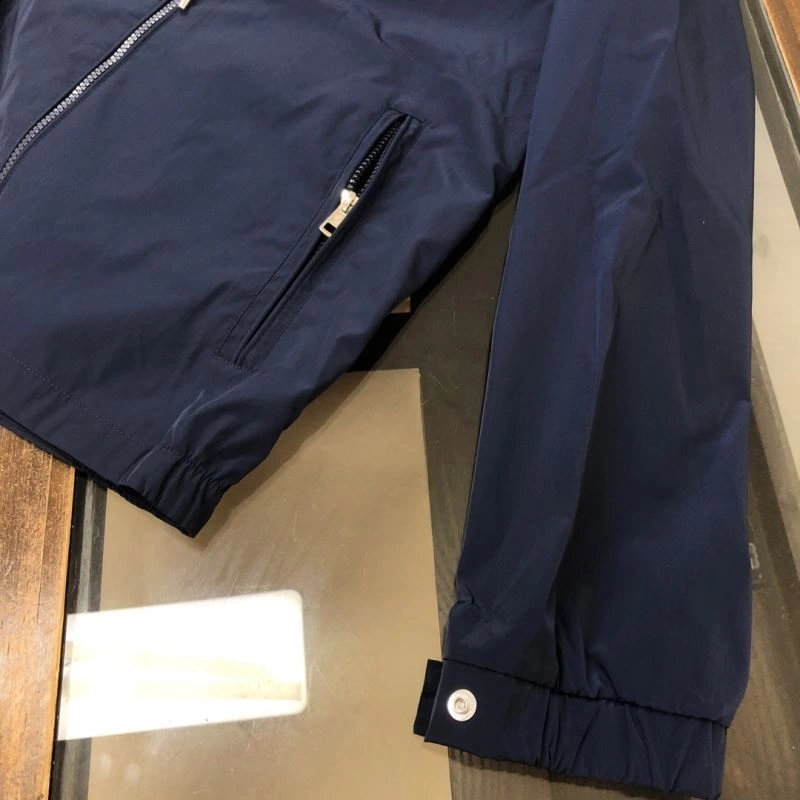 Moncler Outwear Attractive 143608