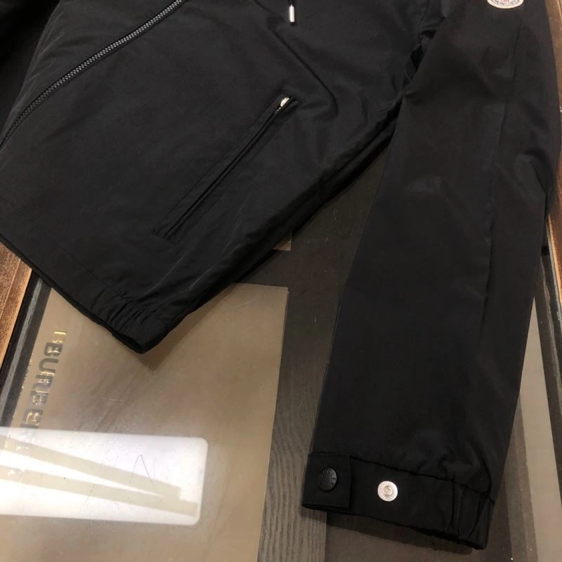 Moncler Outwear NewStyle 143606