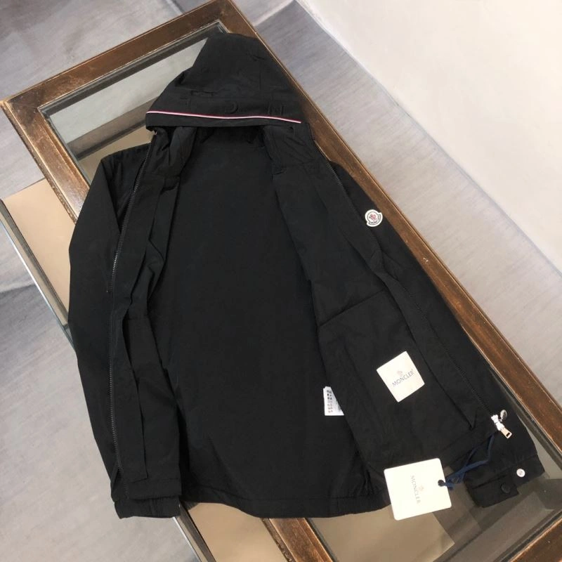 Moncler Outwear NewStyle 143606