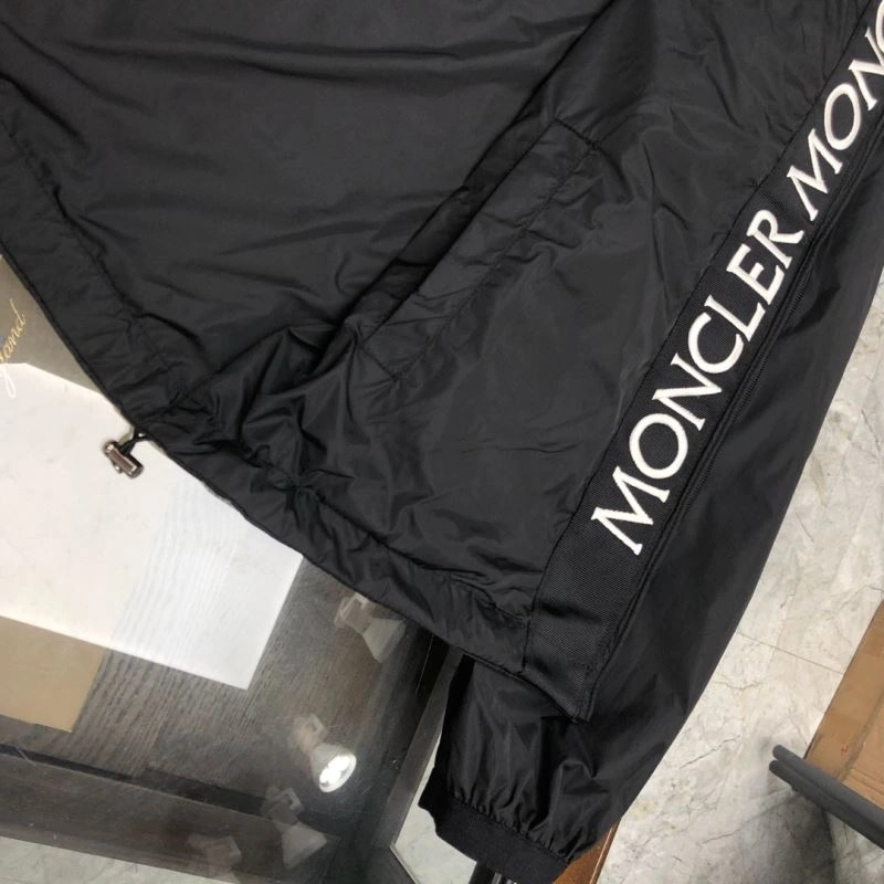 Affordable Moncler Outwear 143603
