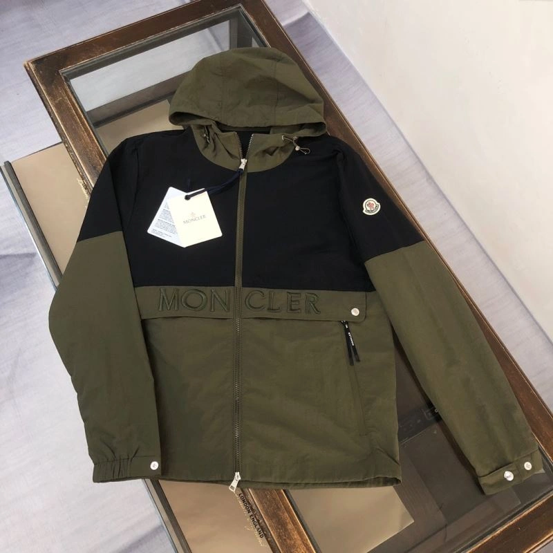 Moncler Outwear Modern 143593