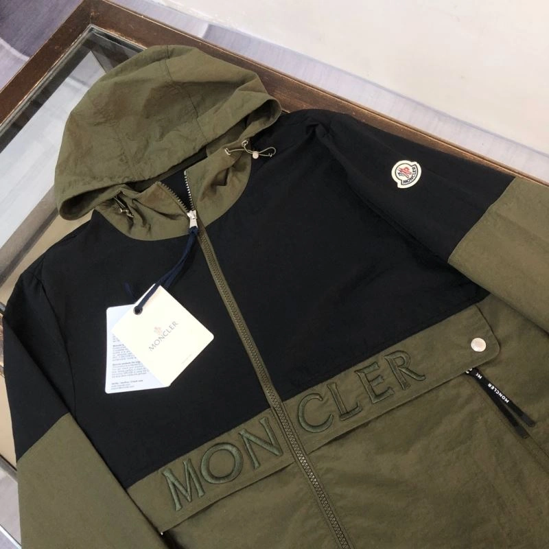 Moncler Outwear Modern 143593