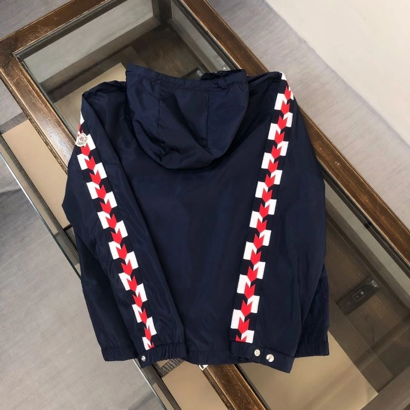 SoftTouch Moncler Outwear 143601