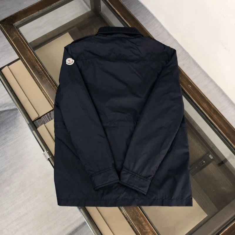 Resilient Moncler Outwear 143600