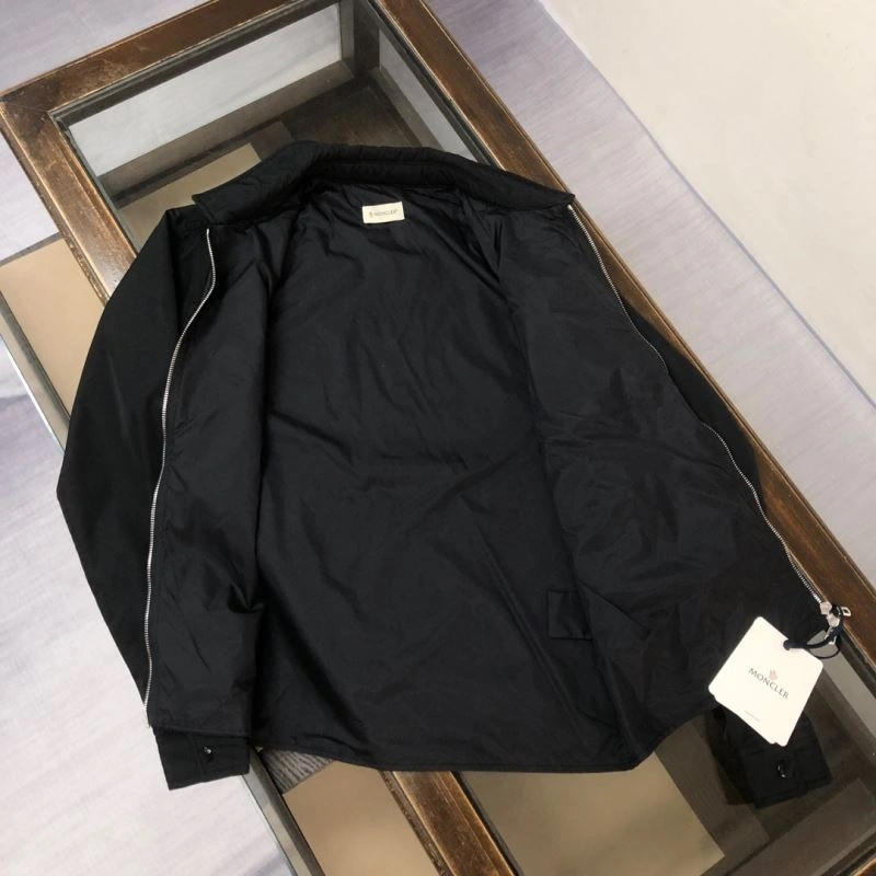 Moncler Outwear Colorful 143586