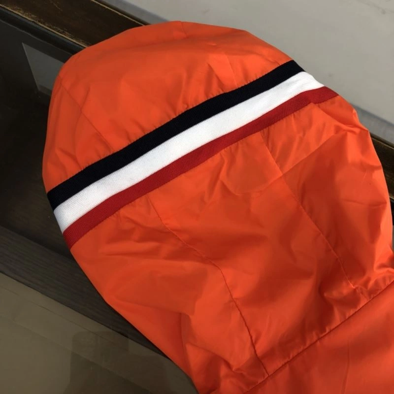 Moncler Outwear Trendsetting 143594