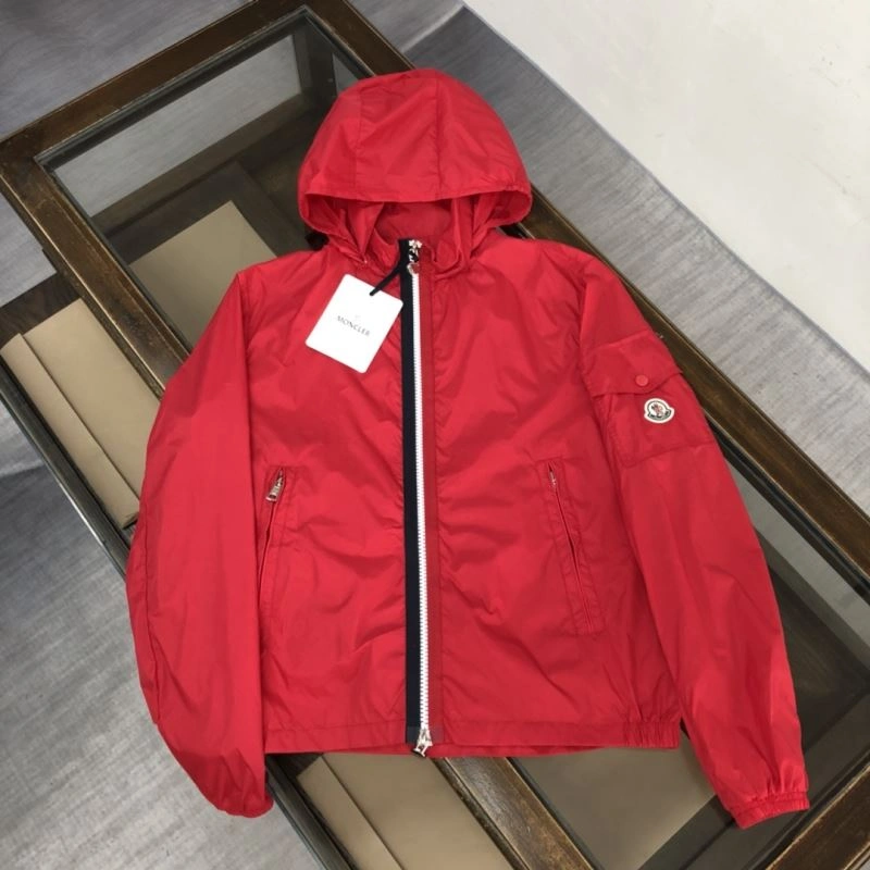 Moncler Outwear SmoothTexture 143589