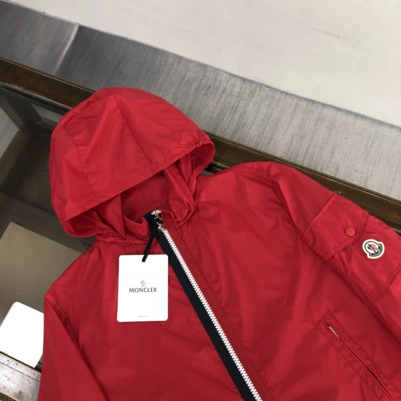 Moncler Outwear SmoothTexture 143589