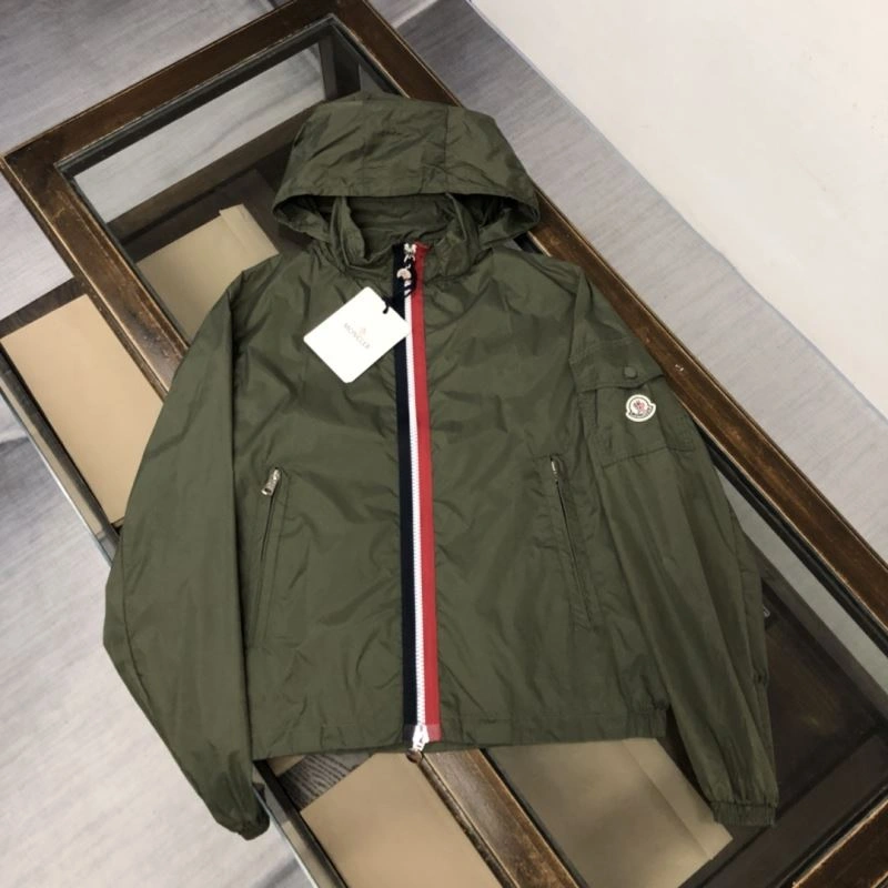 Unisex Moncler Outwear 143585