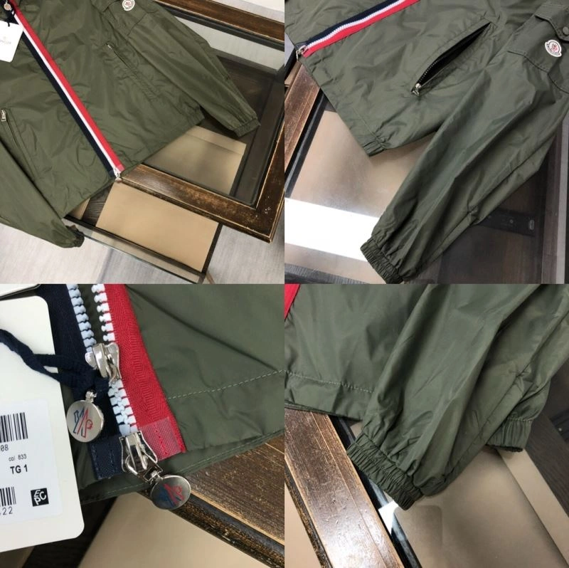 Unisex Moncler Outwear 143585