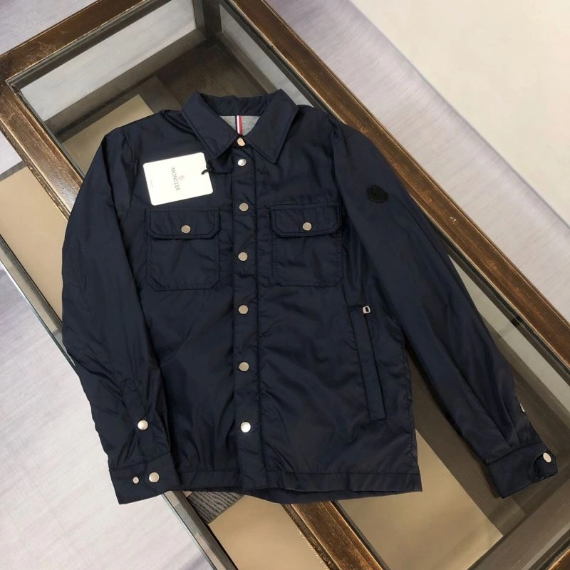 Moncler Outwear SmartChoice 143582