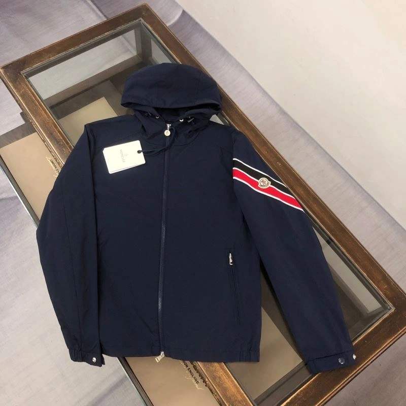 FreshLook Moncler Outwear 143570