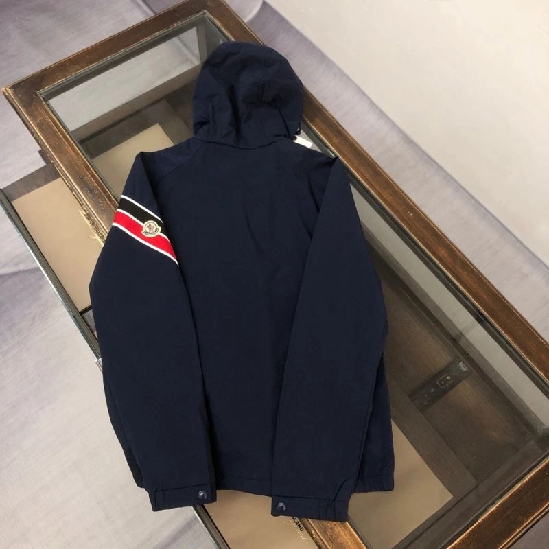 FreshLook Moncler Outwear 143570