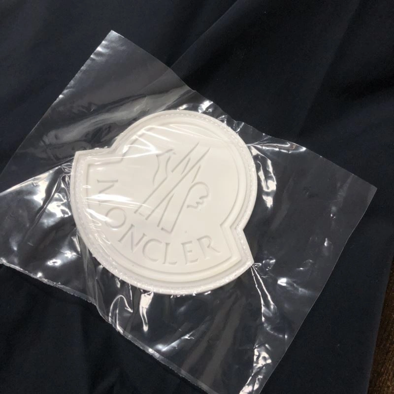 Moncler Outwear Reliable 143568