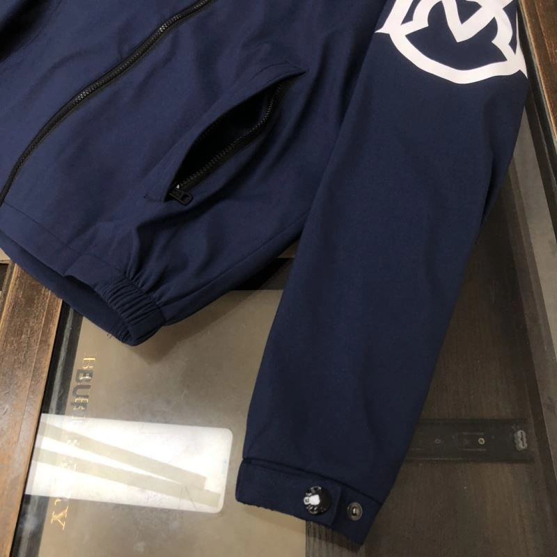 Moncler Outwear Lightweight 143597