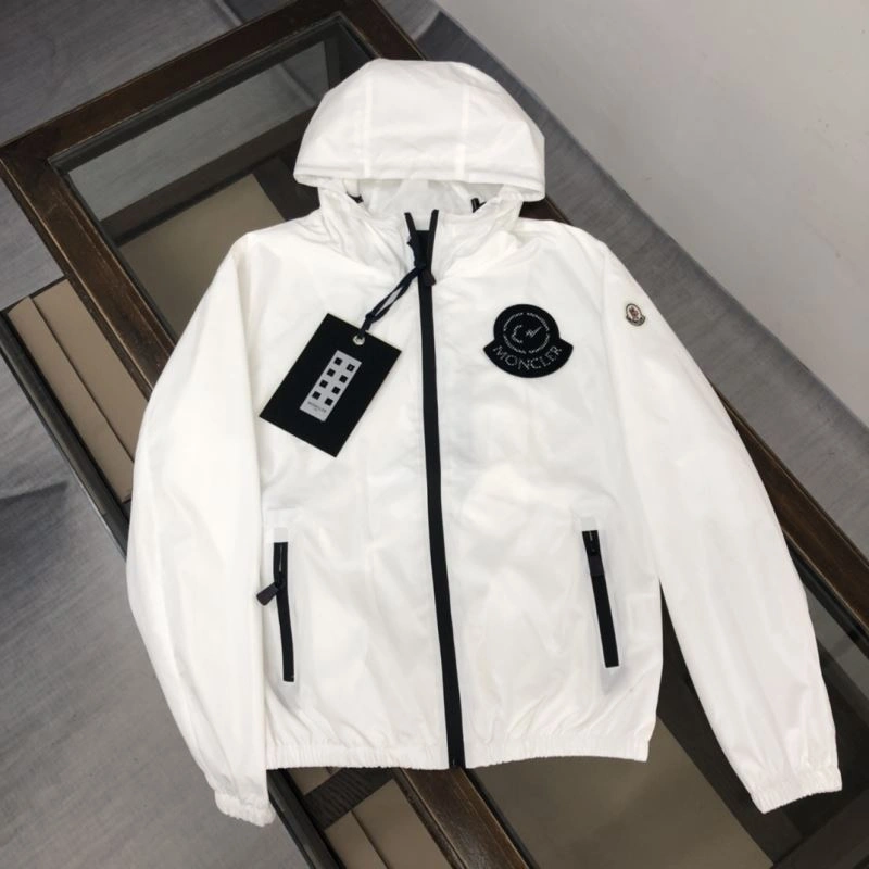 Moncler Outwear Contemporary 143562