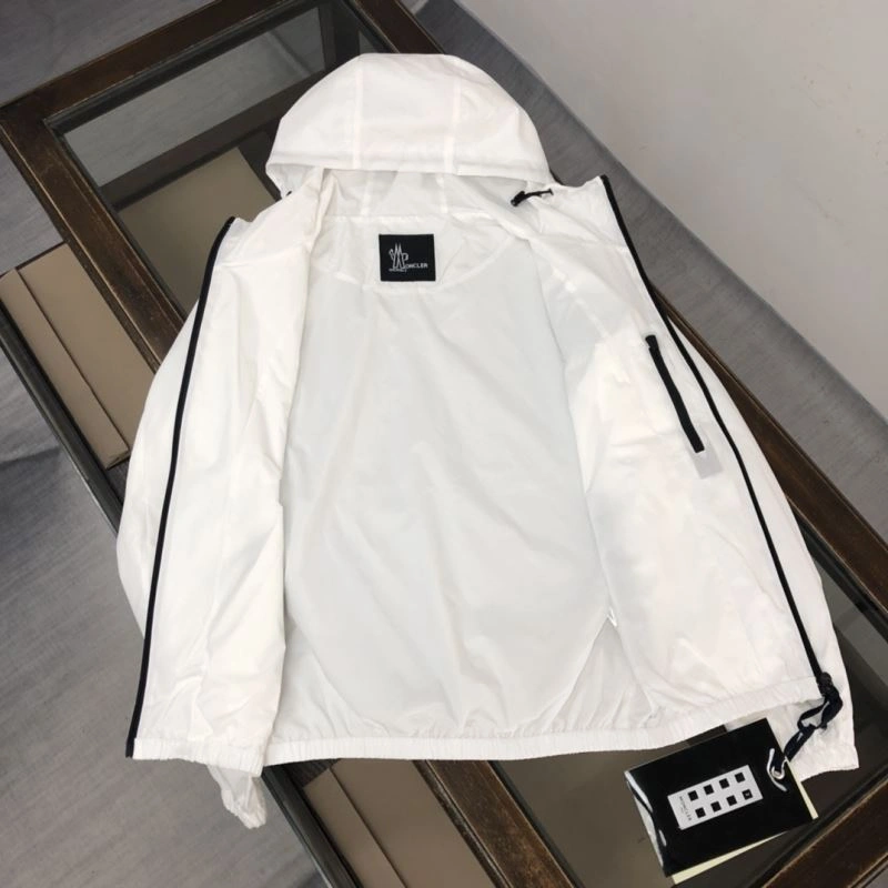 Moncler Outwear Contemporary 143562