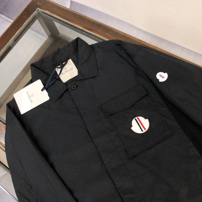 Moncler Outwear GoAnywhere 143554