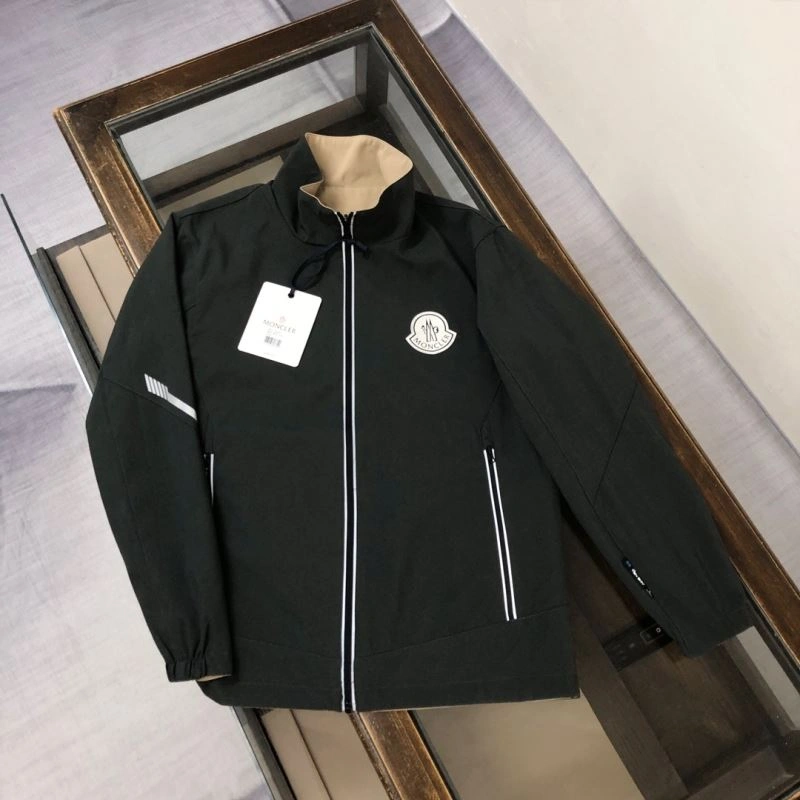 Moncler Outwear Unique 143541