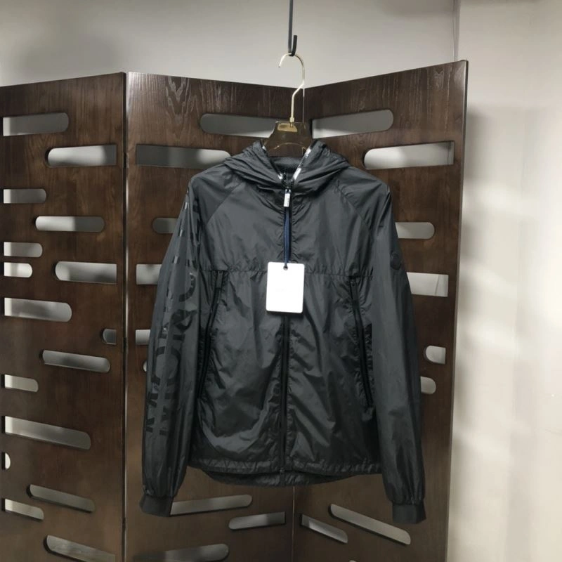 Moncler Outwear FlexibleFit 143535