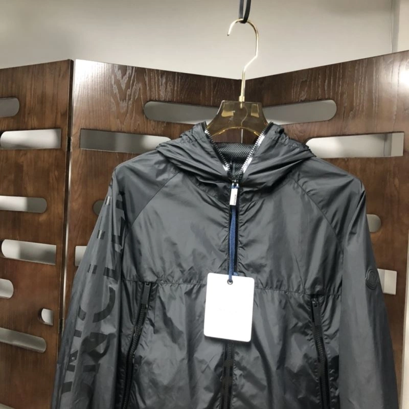 Moncler Outwear FlexibleFit 143535