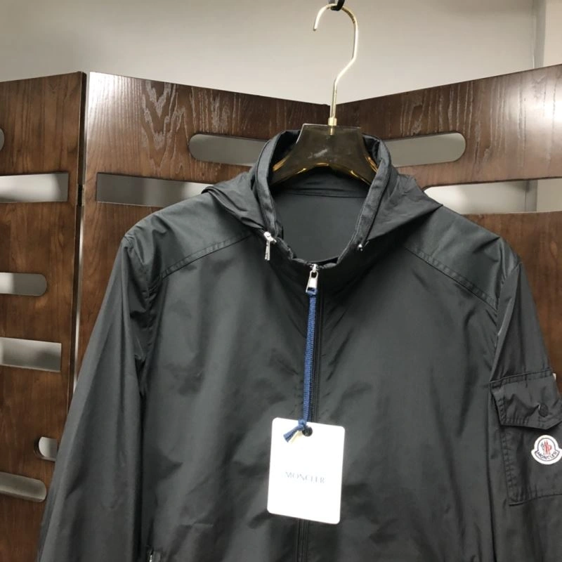 Tailored Moncler Outwear 143547