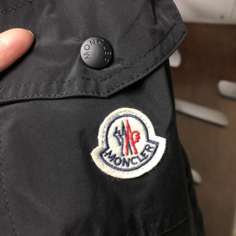 Tailored Moncler Outwear 143547