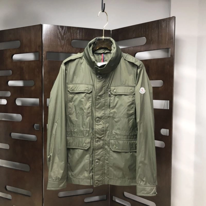 Moncler Outwear Lightweight 143538