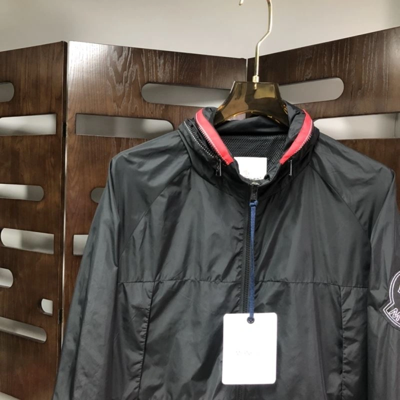 Moncler Outwear Trendy 143555