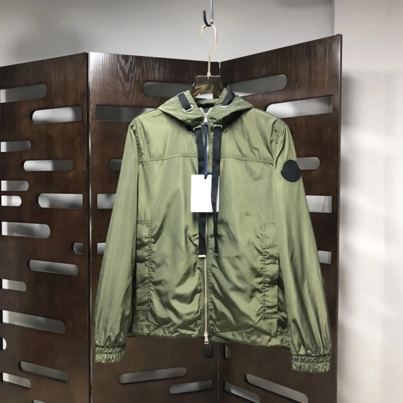 Efficient Moncler Outwear 143532