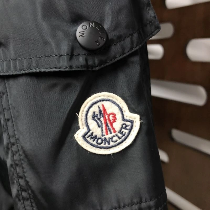 Efficient Moncler Outwear 143548