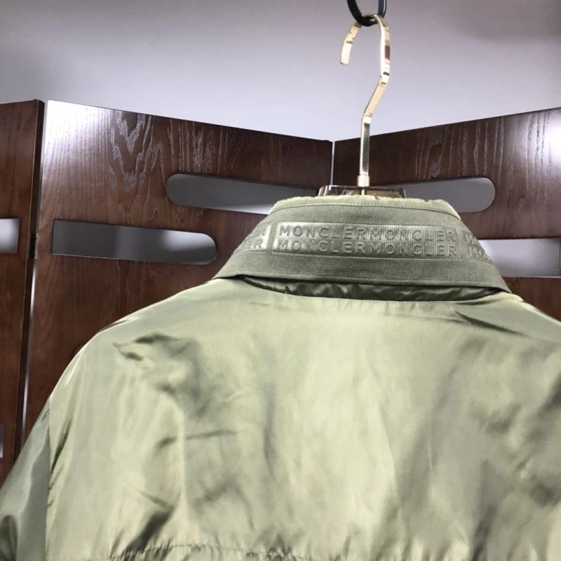 Moncler Outwear HighQuality 143530