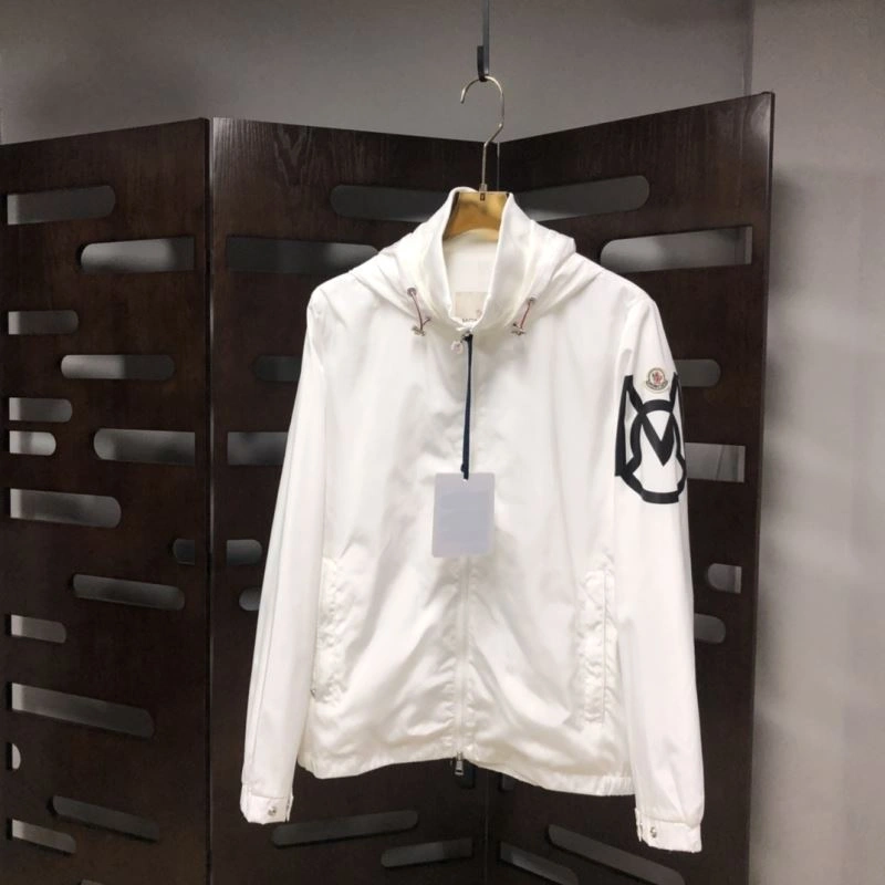 Moncler Outwear NewStyle 143528