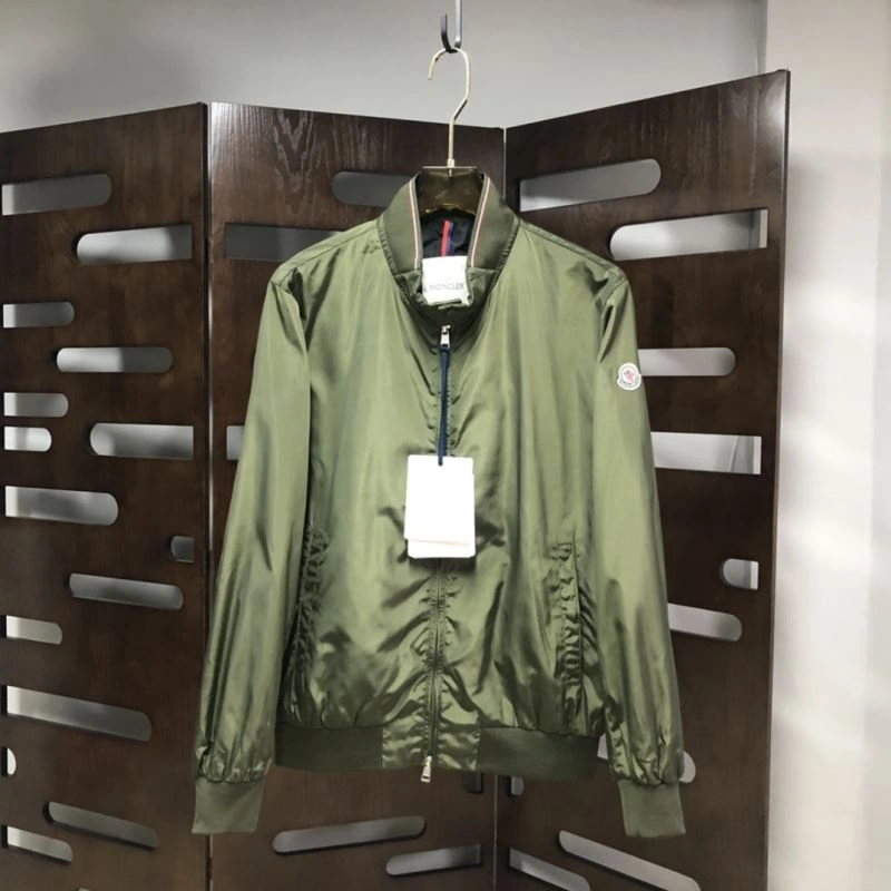 Moncler Outwear HighQuality 143526