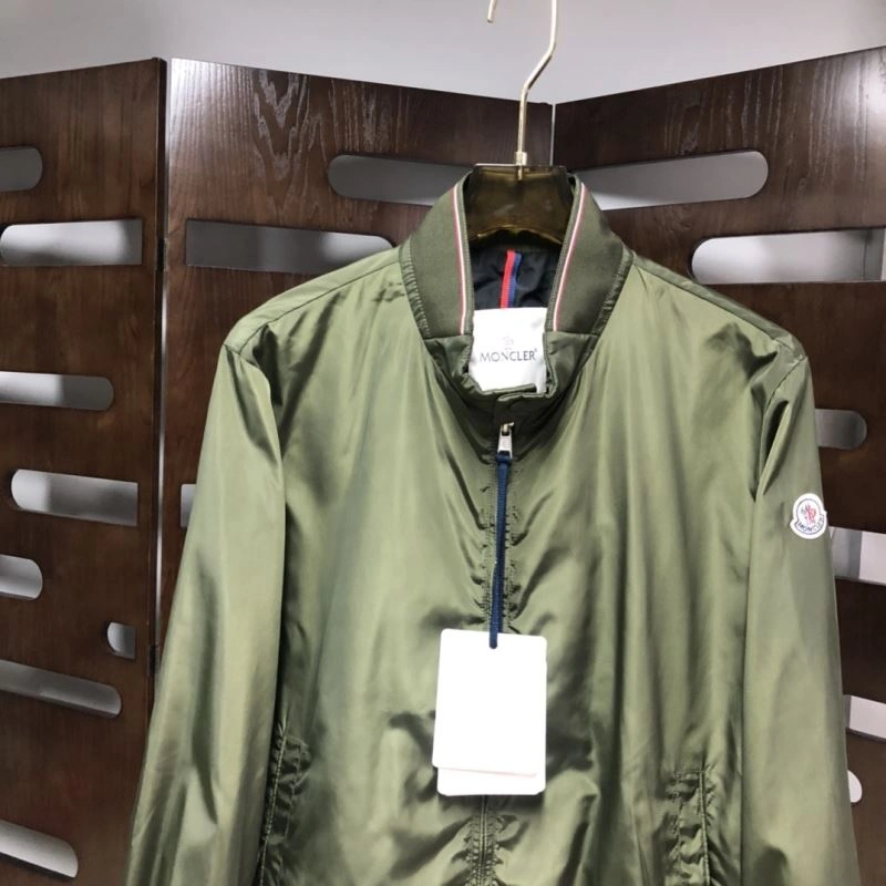 Moncler Outwear HighQuality 143526