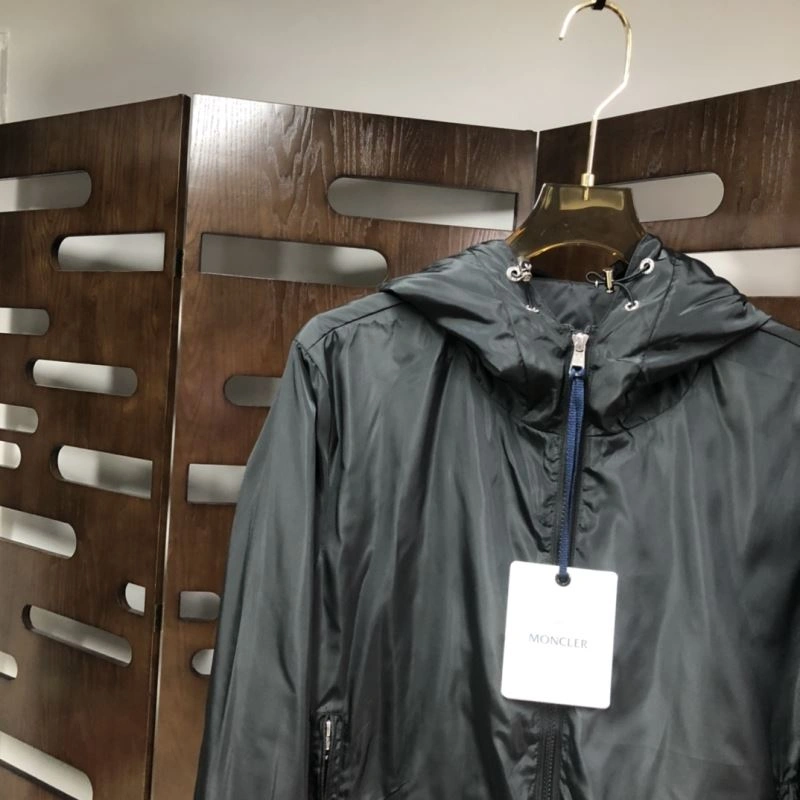 TravelReady Moncler Outwear 143525