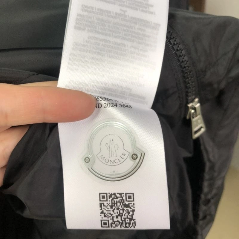 TravelReady Moncler Outwear 143525