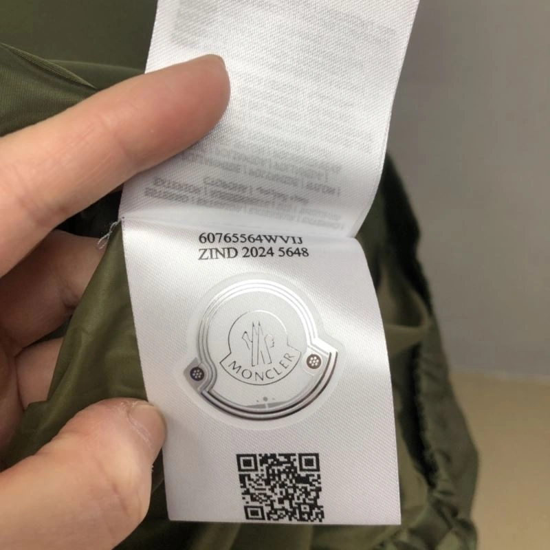 Moncler Outwear Attractive 143522