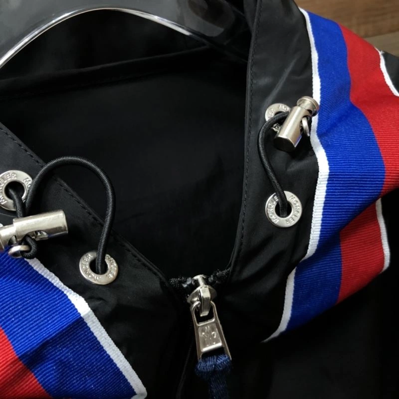 Moncler Outwear Unique 143519
