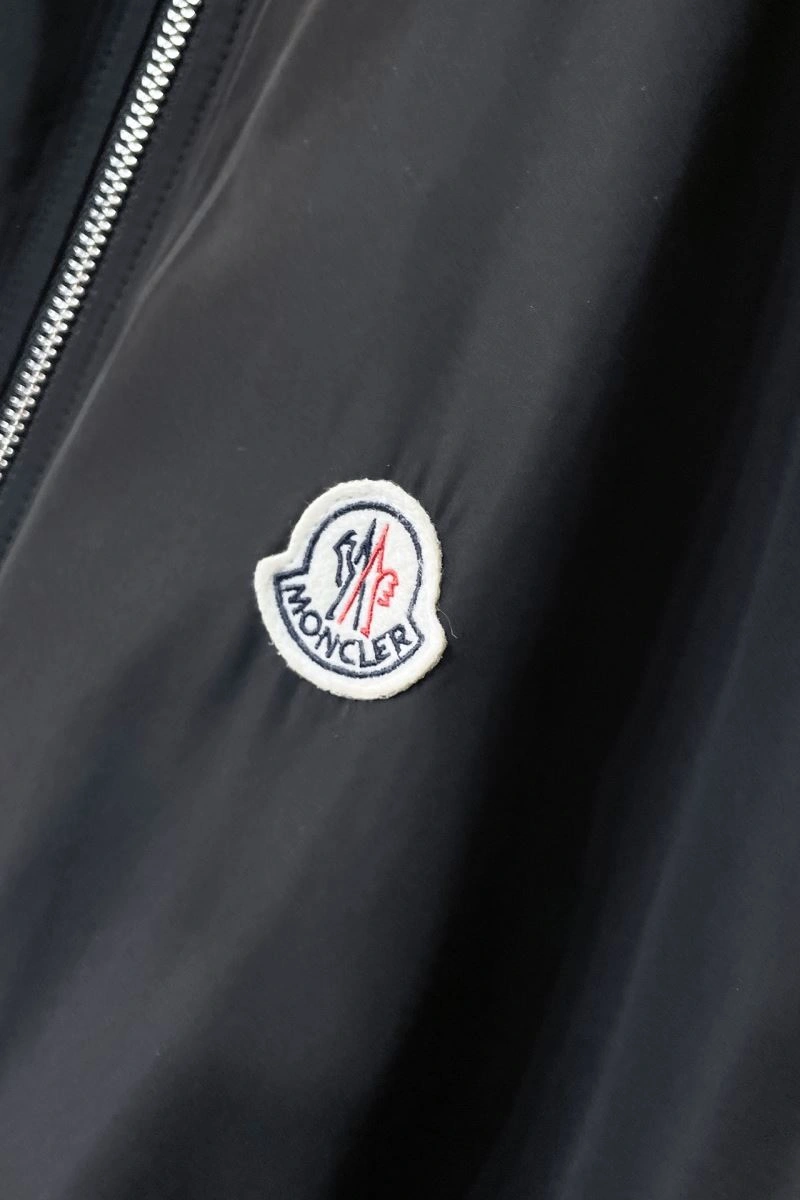 BestValue Moncler Outwear 143510