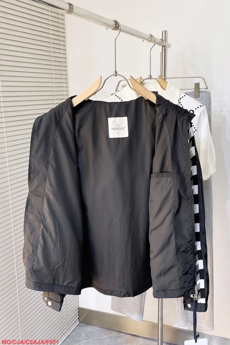 Moncler Outwear Affordable 143514