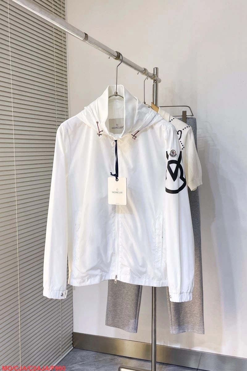 Casual Moncler Outwear 143518